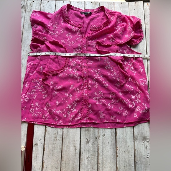 Zac & Rachel Woman | Pink | Flouncy Ruffle Shirt | 2X - Picture 4 of 9